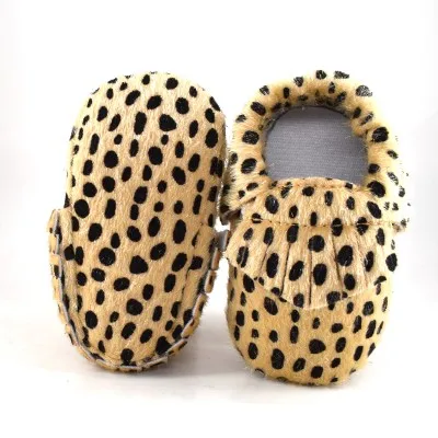 2022 Baby Leather Shoes toddler moccasins leopard print baby shoe Non-slip first walkers shoes for newborn
2022 Baby Leather Shoes toddler moccasins leopard print baby shoe Non-slip first walkers shoes for newborn