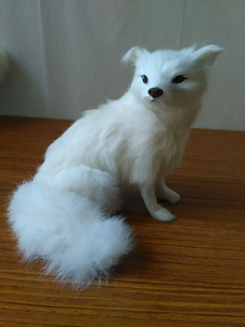 plastic&furs fox simulation white squatting fox 14x12x16cm model handicraft prop home decoration gift d2250
plastic&furs fox simulation white squatting fox 14x12x16cm model handicraft prop home decoration gift d2250