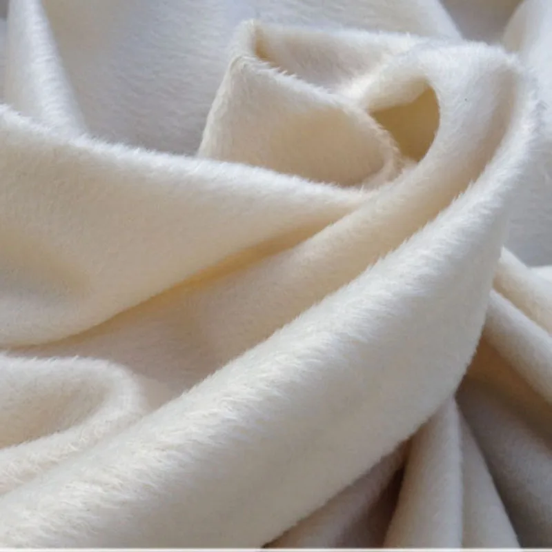 African Plush Brushed Velvet Fabric for Winter Dress,Diy Sofa Chair Doll Sewing Patchwork Photography Cloth,Width 155cm
African Plush Brushed Velvet Fabric for Winter Dress,Diy Sofa Chair Doll Sewing Patchwork Photography Cloth,Width 155cm