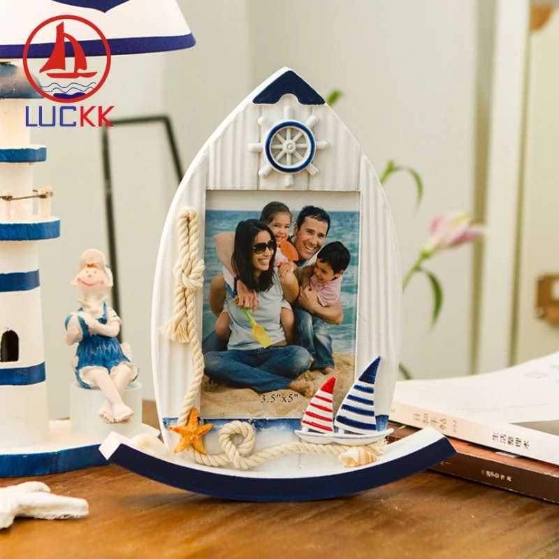 LUCKK 18*22 Handmade Wooden Family Photo Frame Mediterranean Nordic Home Decoration Nautical Room Wood Ornament Carfts Souvenir
LUCKK 18*22 Handmade Wooden Family Photo Frame Mediterranean Nordic Home Decoration Nautical Room Wood Ornament Carfts Souvenir
