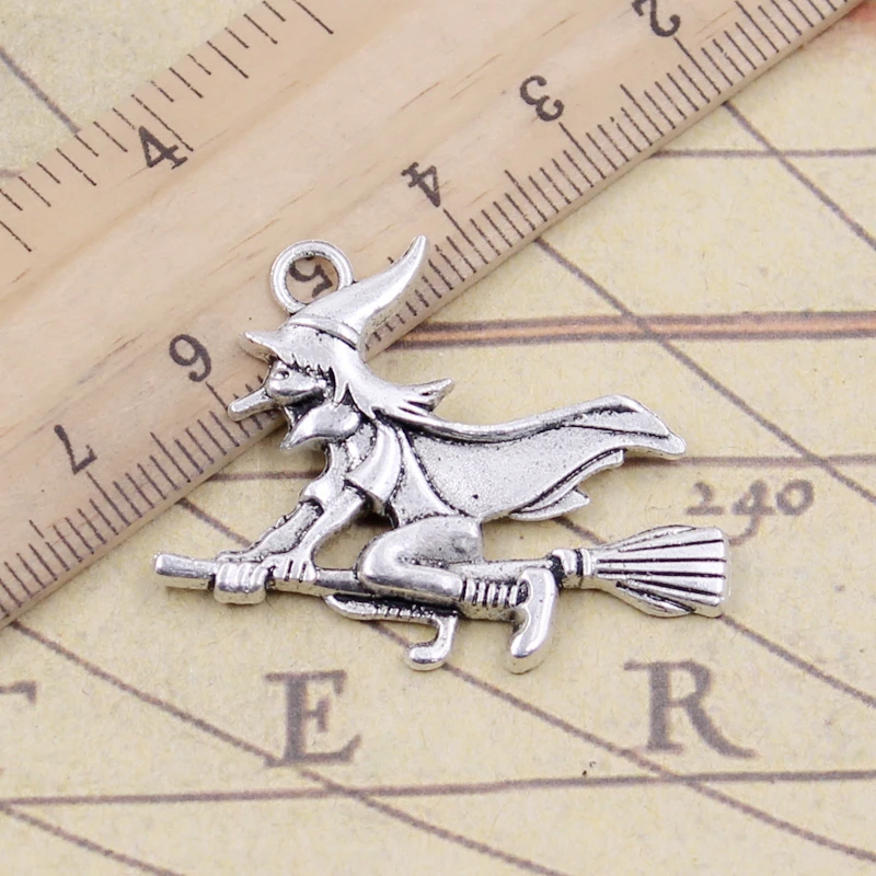 10pcs Charms Witch On Broomstick Halloween 36x34mm Tibetan Silver Color Pendants Antique Jewelry Making DIY Handmade Craft
10pcs Charms Witch On Broomstick Halloween 36x34mm Tibetan Silver Color Pendants Antique Jewelry Making DIY Handmade Craft