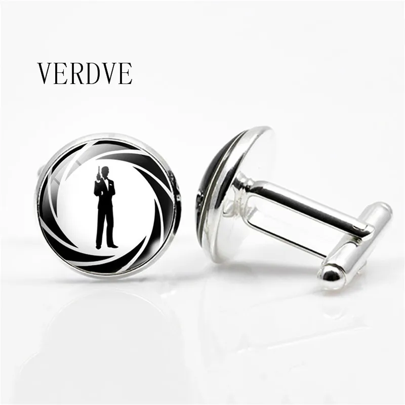 VERDVE New Classic Cufflinks Cuff links Bijoux Accessories Vintage Silver Color Sleeve button Women Man Shirt cufflinks
VERDVE New Classic Cufflinks Cuff links Bijoux Accessories Vintage Silver Color Sleeve button Women Man Shirt cufflinks