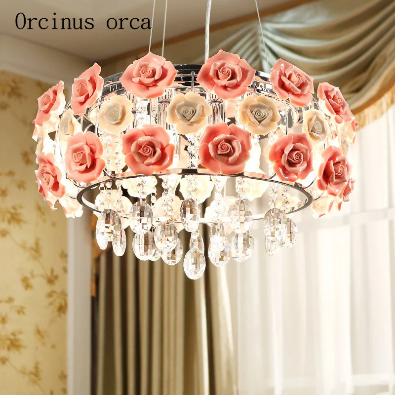 Warm romantic flower crystal chandelier bedroom living room restaurant modern fashionable garden LED Chandelier free shipping
Warm romantic flower crystal chandelier bedroom living room restaurant modern fashionable garden LED Chandelier free shipping