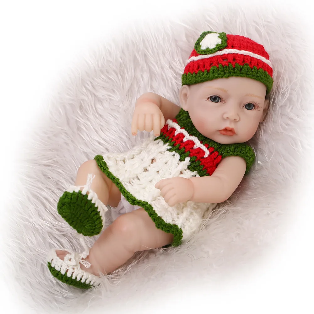 11inch 28cm Reborn Baby Doll Soft Silicone Lifelike Toy Gift for Children Christmas Presents Red Green White Sweater Doll
11inch 28cm Reborn Baby Doll Soft Silicone Lifelike Toy Gift for Children Christmas Presents Red Green White Sweater Doll