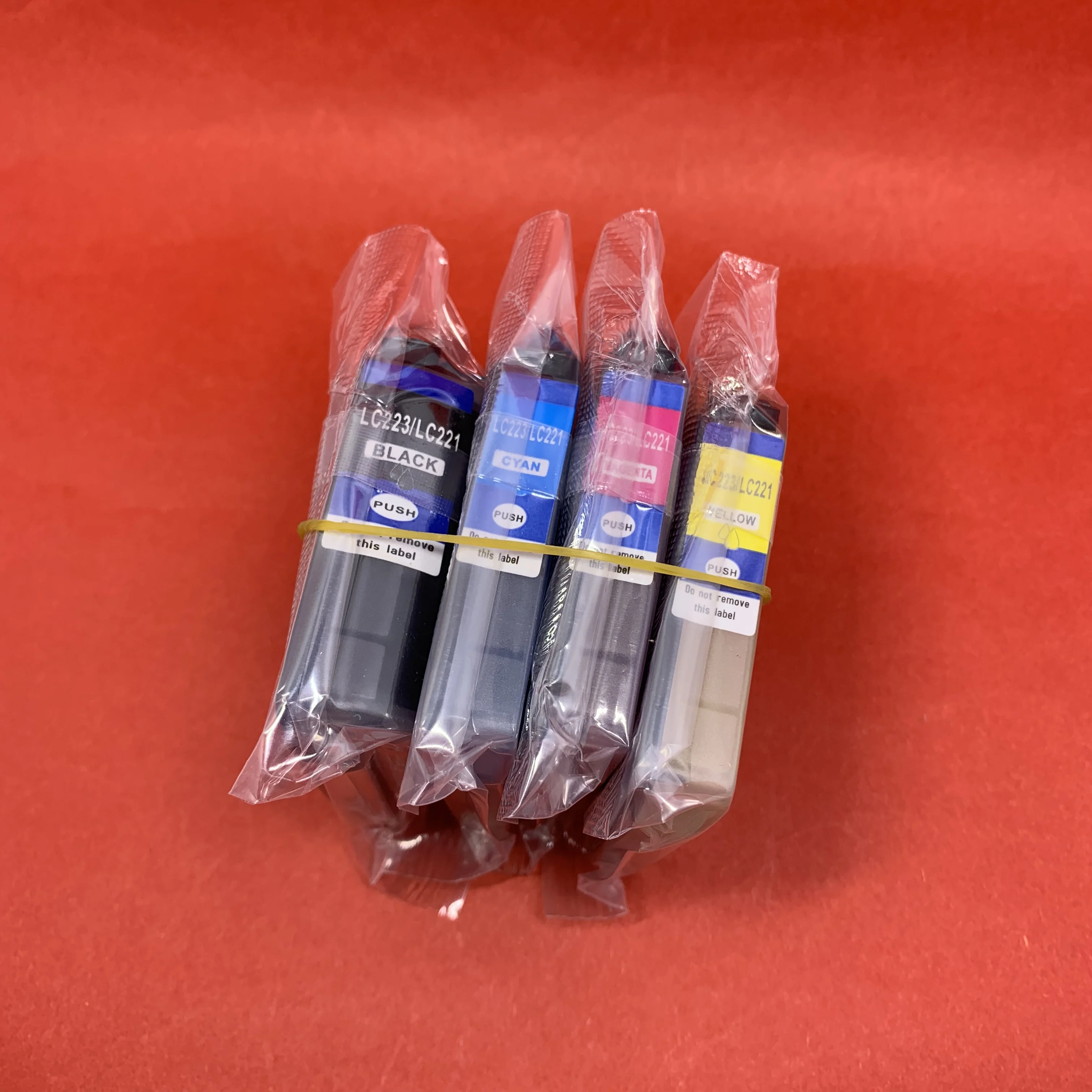 YOTAT LC223XL Compatible for Brother LC223 LC 223 LC221 Ink Cartridge for DCP-J4120DW MFC-J4420DW/J4620DW 4625DW 5320D
YOTAT LC223XL Compatible for Brother LC223 LC 223 LC221 Ink Cartridge for DCP-J4120DW MFC-J4420DW/J4620DW 4625DW 5320D