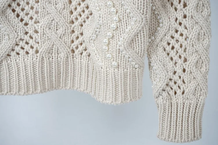 S2017 new fashion high quality wool long sleeve crocheted hand beading o-neck knitting sweater soft knitwear pullovers
S2017 new fashion high quality wool long sleeve crocheted hand beading o-neck knitting sweater soft knitwear pullovers
