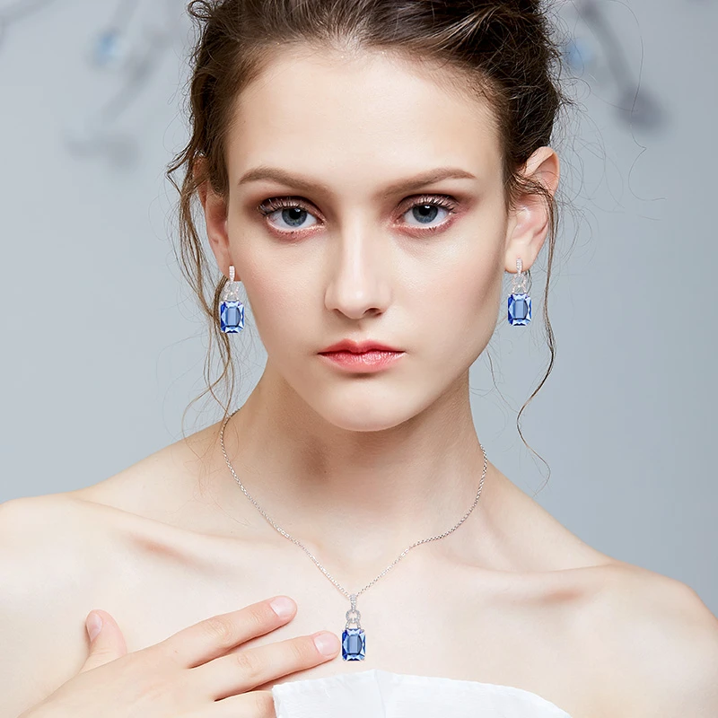 Cdyle Green Austrian Crystal Pendant Necklaces High Quality Fashion Jewelry for Women Girls Gift 4 Color Available Free Shipping
Cdyle Green Austrian Crystal Pendant Necklaces High Quality Fashion Jewelry for Women Girls Gift 4 Color Available Free Shipping