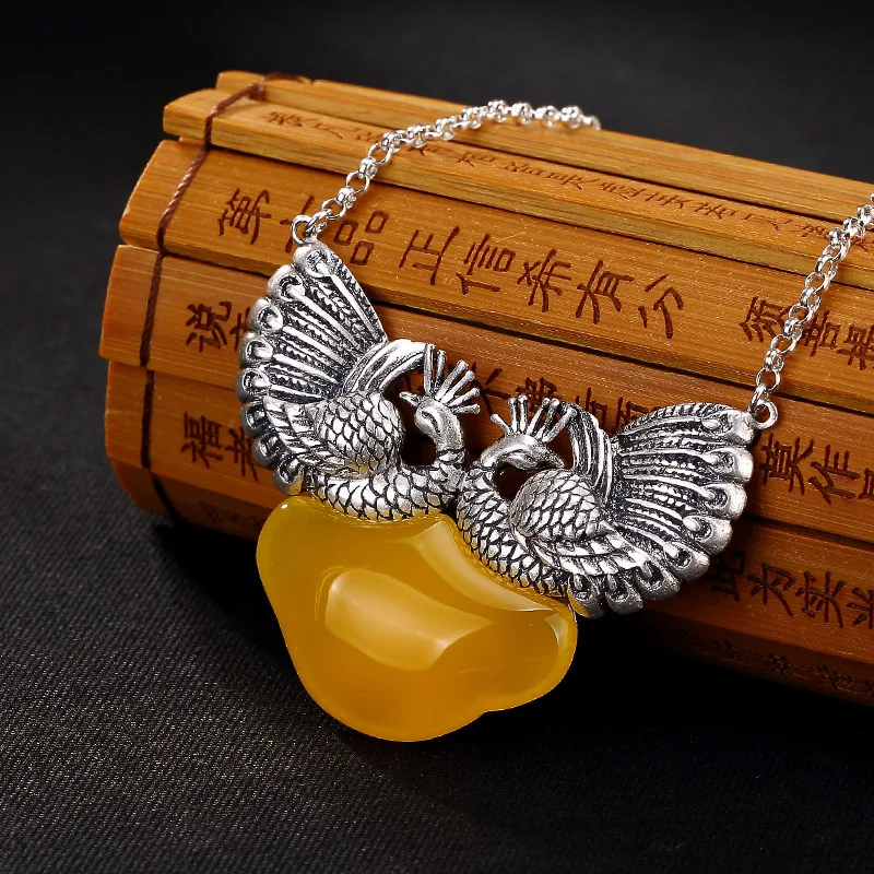 2018 Hot Sale Real Carnelian Restoring Ancient Ways Ms Peacock Plum Flower Inlaid Pomegranate Pendant Clavicle Chain Sets Of
2018 Hot Sale Real Carnelian Restoring Ancient Ways Ms Peacock Plum Flower Inlaid Pomegranate Pendant Clavicle Chain Sets Of