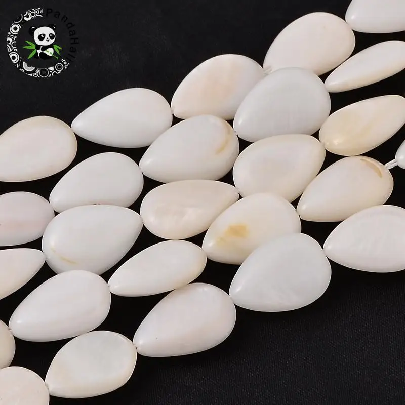 Shell Beads Strands, Drop, White, about 13mm long, 18mm wide, 7mm thick, hole: 1mm, about 22pcs/strand
Shell Beads Strands, Drop, White, about 13mm long, 18mm wide, 7mm thick, hole: 1mm, about 22pcs/strand