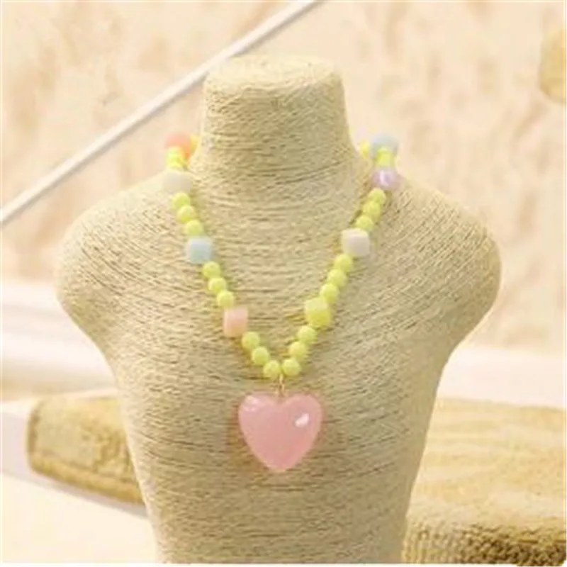 Korea High Quality Cute Acrylic Simulated Pearl Heart Strand Choker Necklace Children Kids jewelry For Girl Accessory-SLCGNL009F
Korea High Quality Cute Acrylic Simulated Pearl Heart Strand Choker Necklace Children Kids jewelry For Girl Accessory-SLCGNL009F
