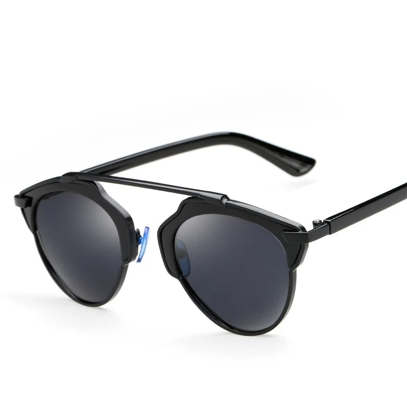 Brand Designer Polarized Sunglasses Women men sun glasses Butterfly Alloy frame Specialties Polaroid lens Sun Glasses Oculos
Brand Designer Polarized Sunglasses Women men sun glasses Butterfly Alloy frame Specialties Polaroid lens Sun Glasses Oculos