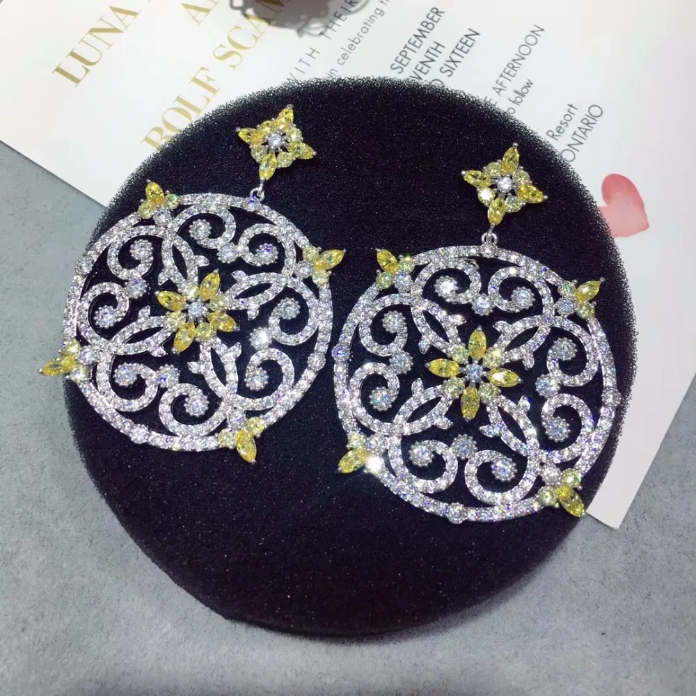 Brand Sparkling New Luxury Long Round Shape Dangle Full Mirco Pave AAA+ Cubic Zirconia Engagement Party Earring E4564 
Brand Sparkling New Luxury Long Round Shape Dangle Full Mirco Pave AAA+ Cubic Zirconia Engagement Party Earring E4564