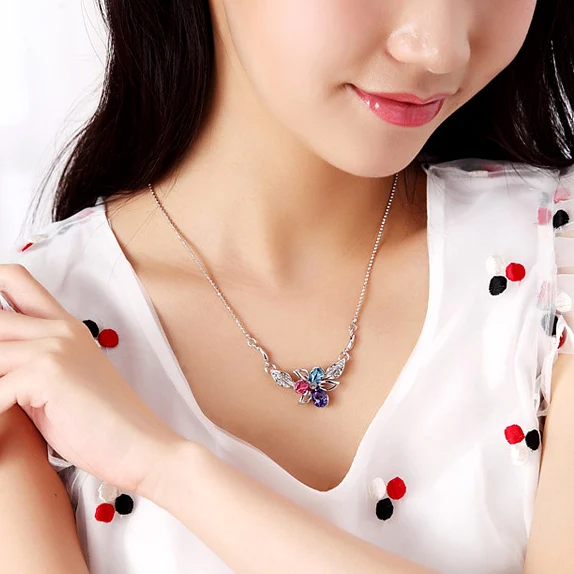 Luxury Crystals from Swarovski Flower Pendant Necklace for Women Wedding Party Chokers Necklace Statement Jewelry valentines day
Luxury Crystals from Swarovski Flower Pendant Necklace for Women Wedding Party Chokers Necklace Statement Jewelry valentines day