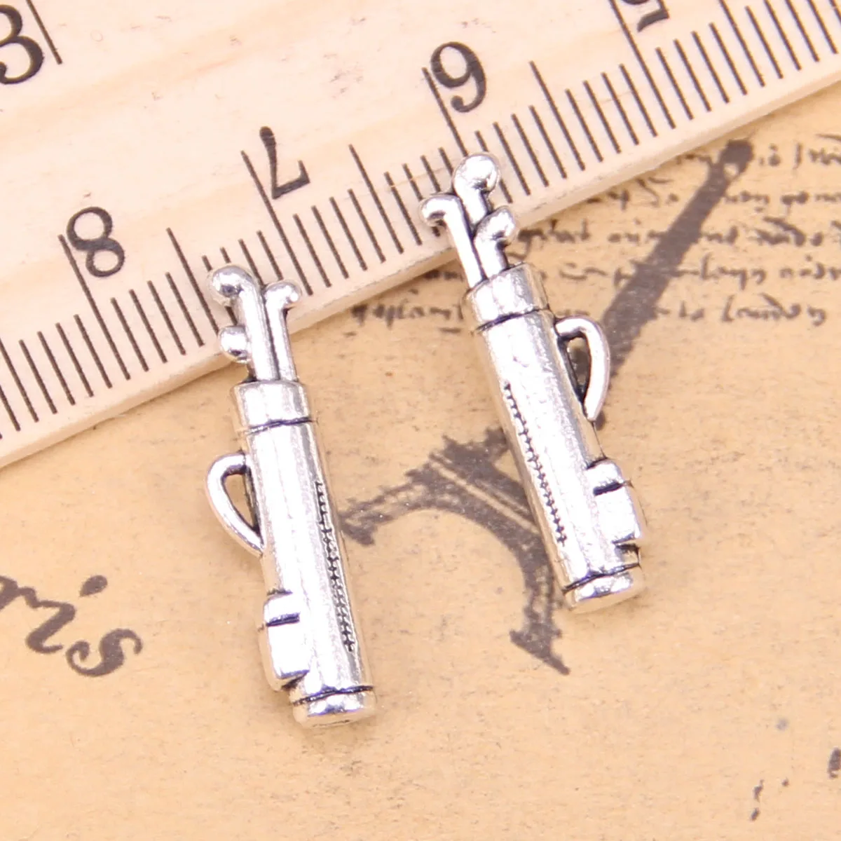 62pcs Jewelry Charms golf barrel 24x7mm Antique Silver Plated Pendants Making DIY Handmade Tibetan Silver Jewelry
62pcs Jewelry Charms golf barrel 24x7mm Antique Silver Plated Pendants Making DIY Handmade Tibetan Silver Jewelry