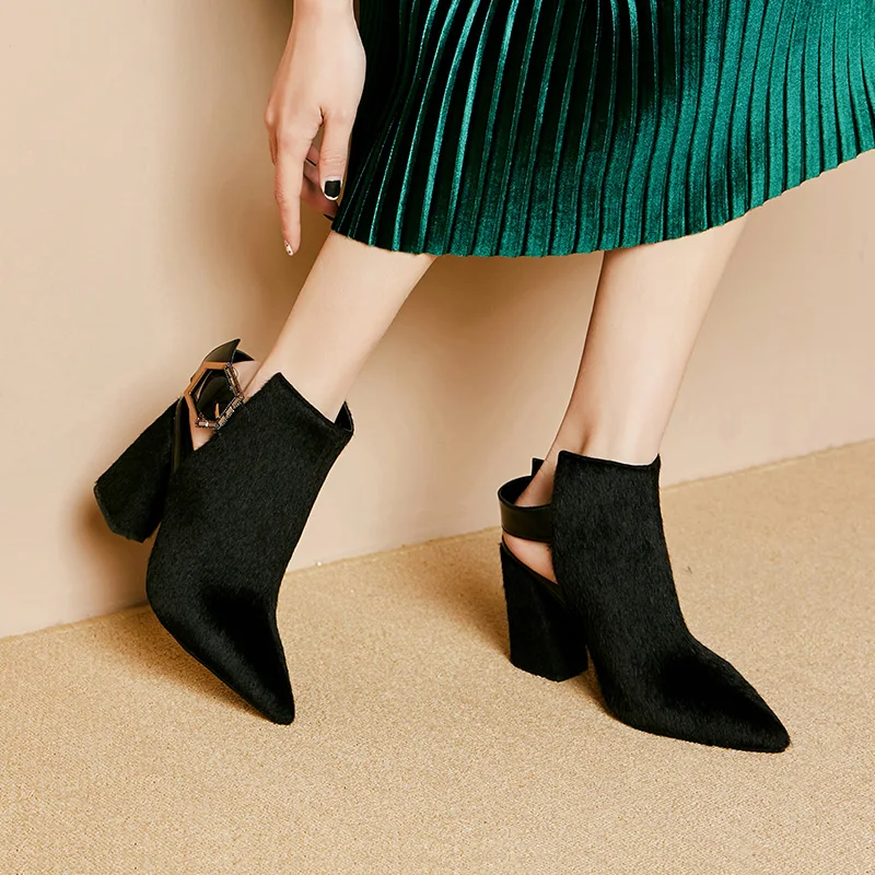 2019 New Horse Hair Ankle Boots Woman Pointed Toe Square heel Metal Buckle High Heel Boots Woman Fashion Ankle Boots for Women 
2019 New Horse Hair Ankle Boots Woman Pointed Toe Square heel Metal Buckle High Heel Boots Woman Fashion Ankle Boots for Women