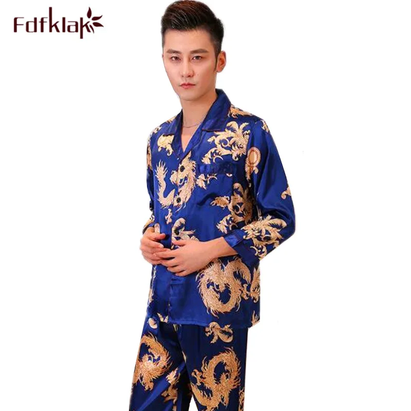 Fdfklak Spring autumn pajamas for men silk satin sleepwear set long sleeve home clothes nightwear suit conjuntos de pijama
Fdfklak Spring autumn pajamas for men silk satin sleepwear set long sleeve home clothes nightwear suit conjuntos de pijama