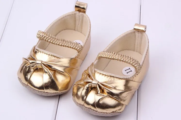Cute Baby Shoes Children Shoe Noble Bow Princess Soft Sole Baby Shoe Girls 3 Size 2 Color To Choose
Cute Baby Shoes Children Shoe Noble Bow Princess Soft Sole Baby Shoe Girls 3 Size 2 Color To Choose
