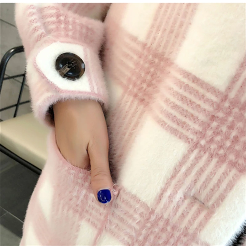 2018 Autumn And Winter Long Double-Sided Imitation Water Velvet Coat Plaid Jacket Female Was Thin Cardigan Thick Loose Coat 399
2018 Autumn And Winter Long Double-Sided Imitation Water Velvet Coat Plaid Jacket Female Was Thin Cardigan Thick Loose Coat 399