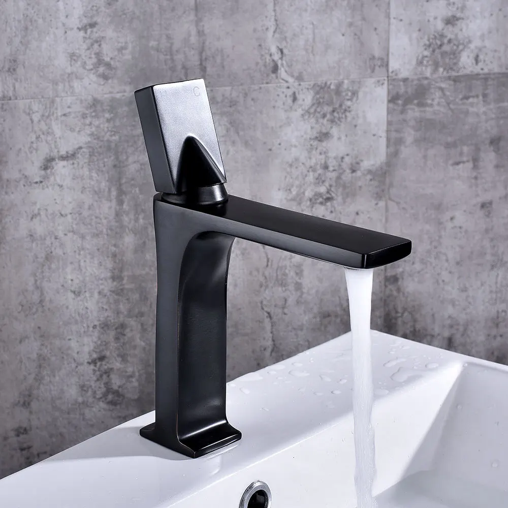 Bathroom Faucet Black Bronze Finish Single Handle Hot Cold Switch Water Mixer Taps Wash Basin Bathroom Deck Mounted Basin Faucet
Bathroom Faucet Black Bronze Finish Single Handle Hot Cold Switch Water Mixer Taps Wash Basin Bathroom Deck Mounted Basin Faucet