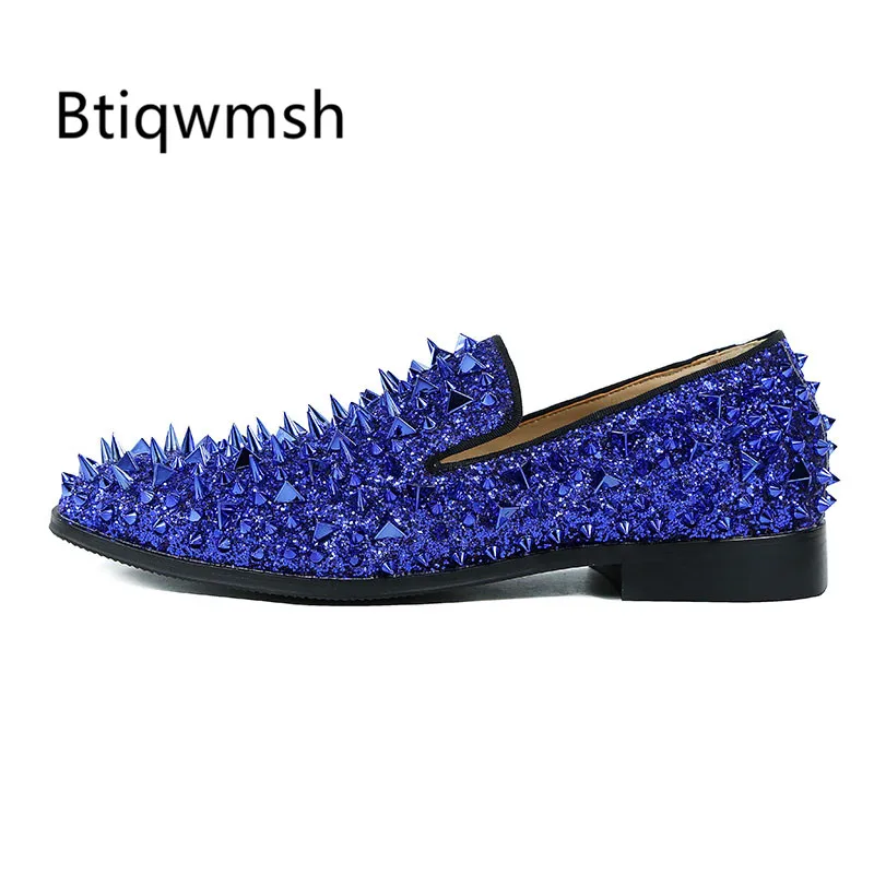 2019 Blue Spiked Loafers Shoes Men Round Toe Bling Sequined Wedding Shoes Male Slip On Rivets Men Shoes
2019 Blue Spiked Loafers Shoes Men Round Toe Bling Sequined Wedding Shoes Male Slip On Rivets Men Shoes