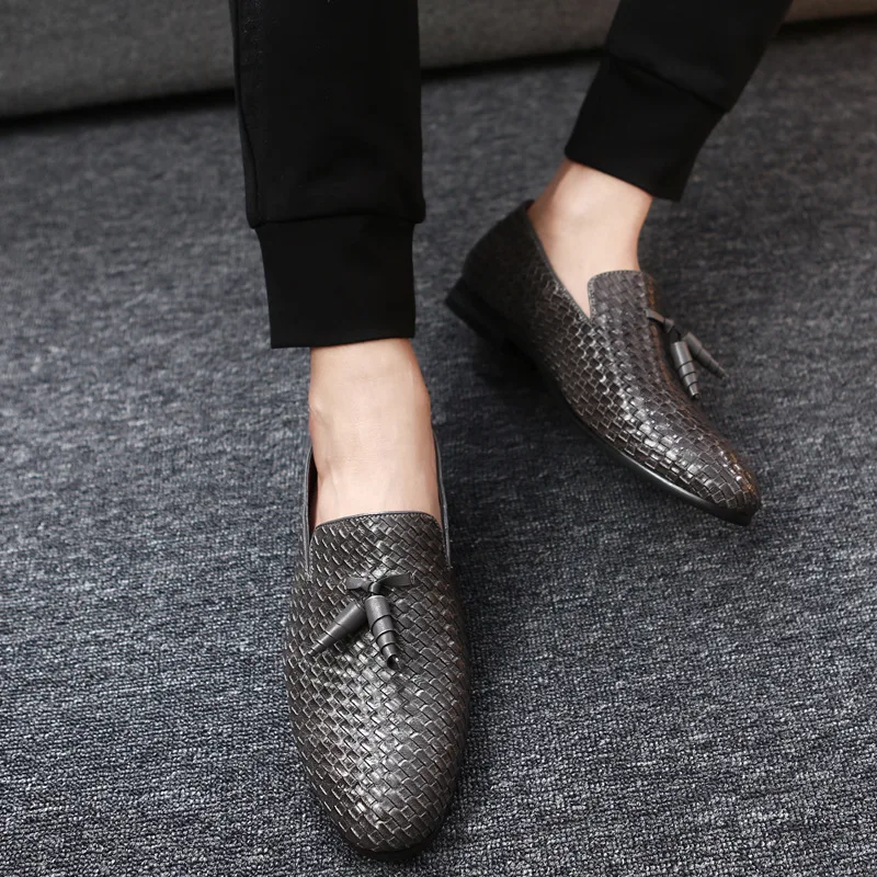 Men Shoes Slip on Casual Men Loafers Breathable Comfortable Luxury Men's Flats Men Casual Shoes Fashion
Men Shoes Slip on Casual Men Loafers Breathable Comfortable Luxury Men's Flats Men Casual Shoes Fashion