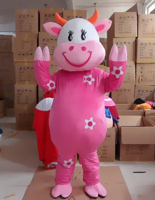 Lovely pink Cow cartoon Mascot Costume adult size Fancy Dress Halloween Christmas carvinal Party for welcome opening event
Lovely pink Cow cartoon Mascot Costume adult size Fancy Dress Halloween Christmas carvinal Party for welcome opening event