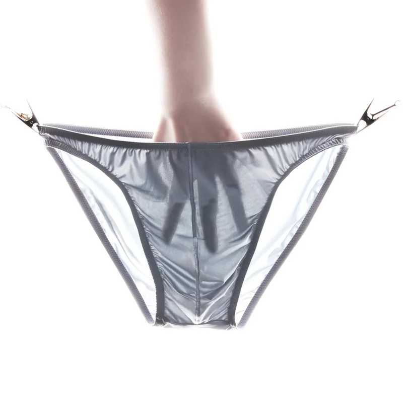 3Pcs\lot Summer Ice Silk Men's Briefs Low Waist Seamless Underpants Sexy Ultra-thin Breathable U Convex Underwear for Men UD-136
3Pcs\lot Summer Ice Silk Men's Briefs Low Waist Seamless Underpants Sexy Ultra-thin Breathable U Convex Underwear for Men UD-136