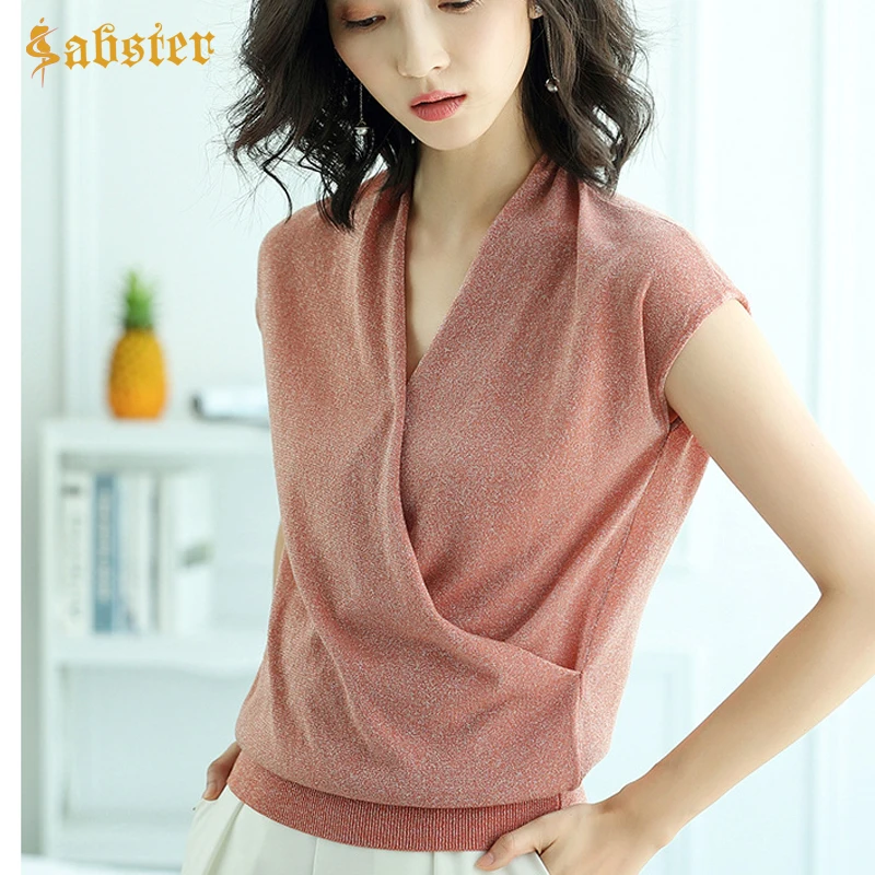 2019 Hot Sale Fashion Summer V-neck Tshirt Short Sleeve Knitted Pullover Base Tee Ice Silk Shiny Basic Sweater Tops kz699
2019 Hot Sale Fashion Summer V-neck Tshirt Short Sleeve Knitted Pullover Base Tee Ice Silk Shiny Basic Sweater Tops kz699