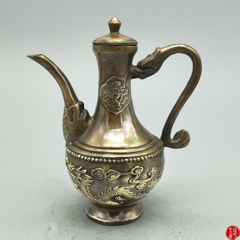 Старинный медный горшок/бутылка с драконом старой династии MingDynasty, ручная резьба, лучшая коллекция украшений, бесплатная доставка
Старинный медный горшок/бутылка с драконом старой династии MingDynasty, ручная резьба, лучшая коллекция украшений, бесплатная доставка