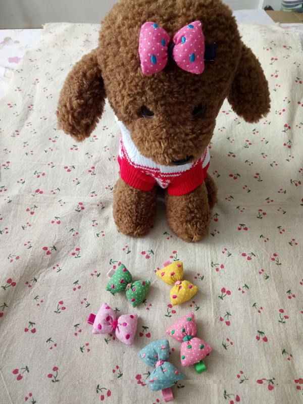 New Pet/children hairpin cotton filling Bowknot Dog hairpin Pet accesories Dog Grooming 1pc
New Pet/children hairpin cotton filling Bowknot Dog hairpin Pet accesories Dog Grooming 1pc