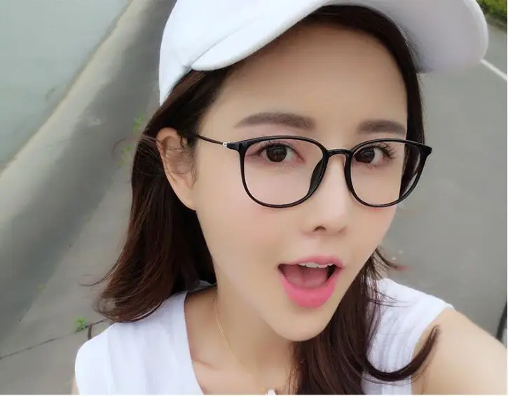 Vintage Brand Ultra-light Carbon Steel Glasses Frame Men Women Super Big Nerd Spectacle Frame Decorative Myopia Eyeglasses Frame
Vintage Brand Ultra-light Carbon Steel Glasses Frame Men Women Super Big Nerd Spectacle Frame Decorative Myopia Eyeglasses Frame