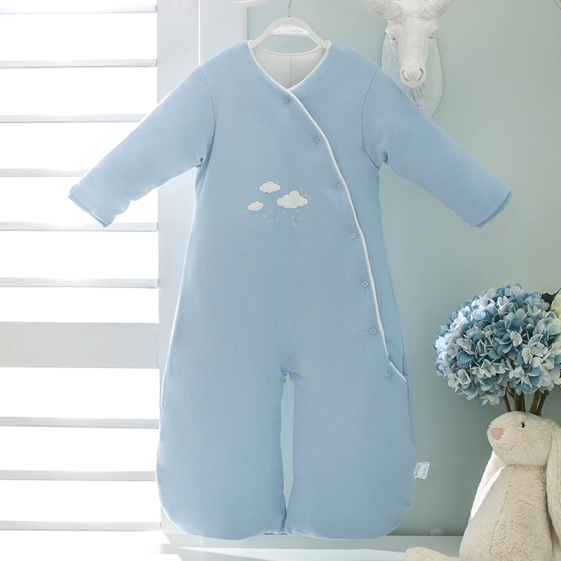 Baby sleeping bag envelop for baby girl pure cotton newborn baby infant wrapped cocoon in winter stroller bag divided into legs
Baby sleeping bag envelop for baby girl pure cotton newborn baby infant wrapped cocoon in winter stroller bag divided into legs