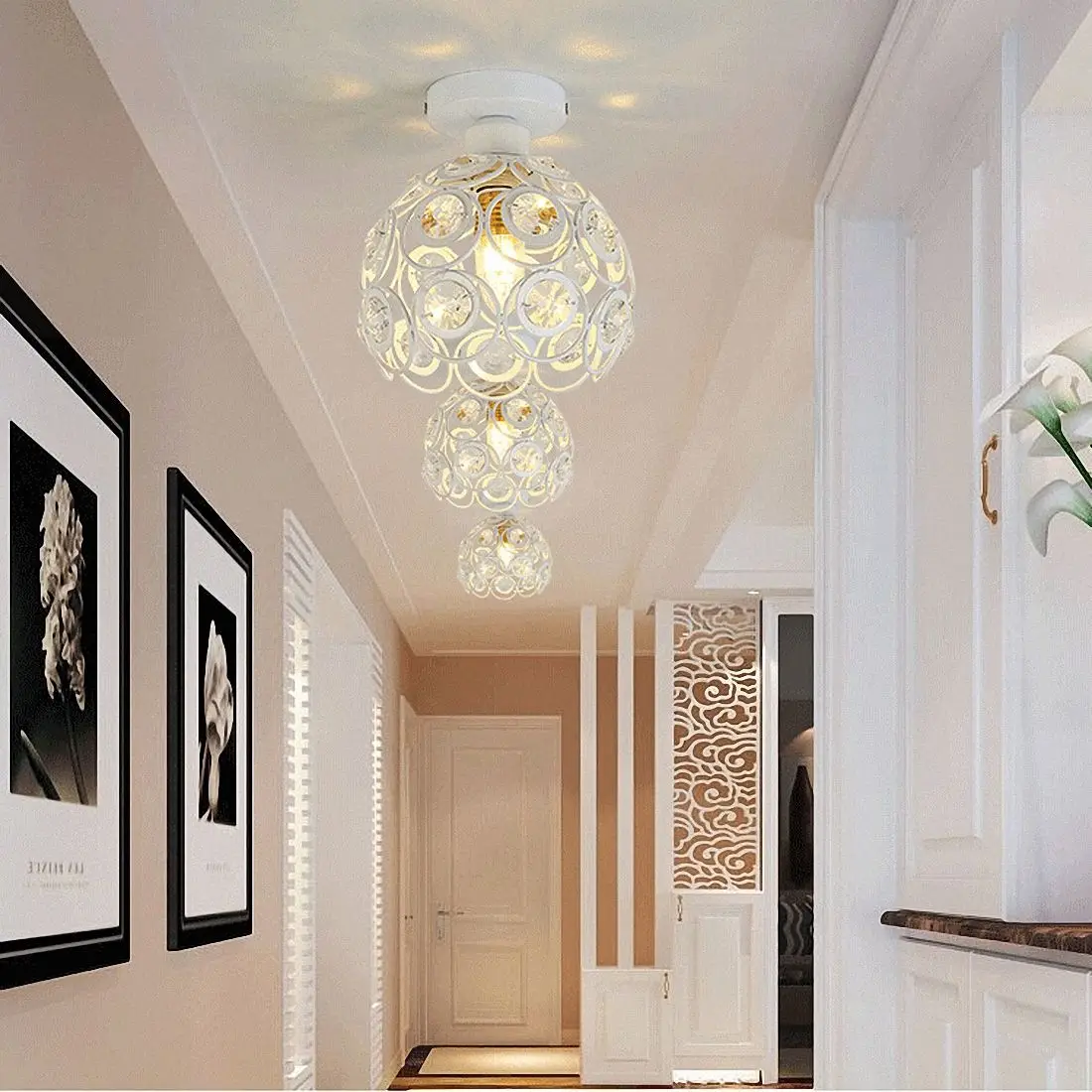 E27 white Creative crystal minimalist ceiling light Simple ceiling lamp bedroom alley Simple european iron lamp Crystal lamp
E27 white Creative crystal minimalist ceiling light Simple ceiling lamp bedroom alley Simple european iron lamp Crystal lamp