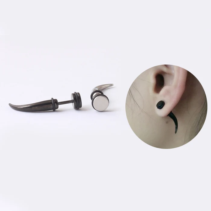 Unique Silver color Black titanium Steel Horn Cone Spike Tip Women Men Ear stud Earrings 2pcs
Unique Silver color Black titanium Steel Horn Cone Spike Tip Women Men Ear stud Earrings 2pcs