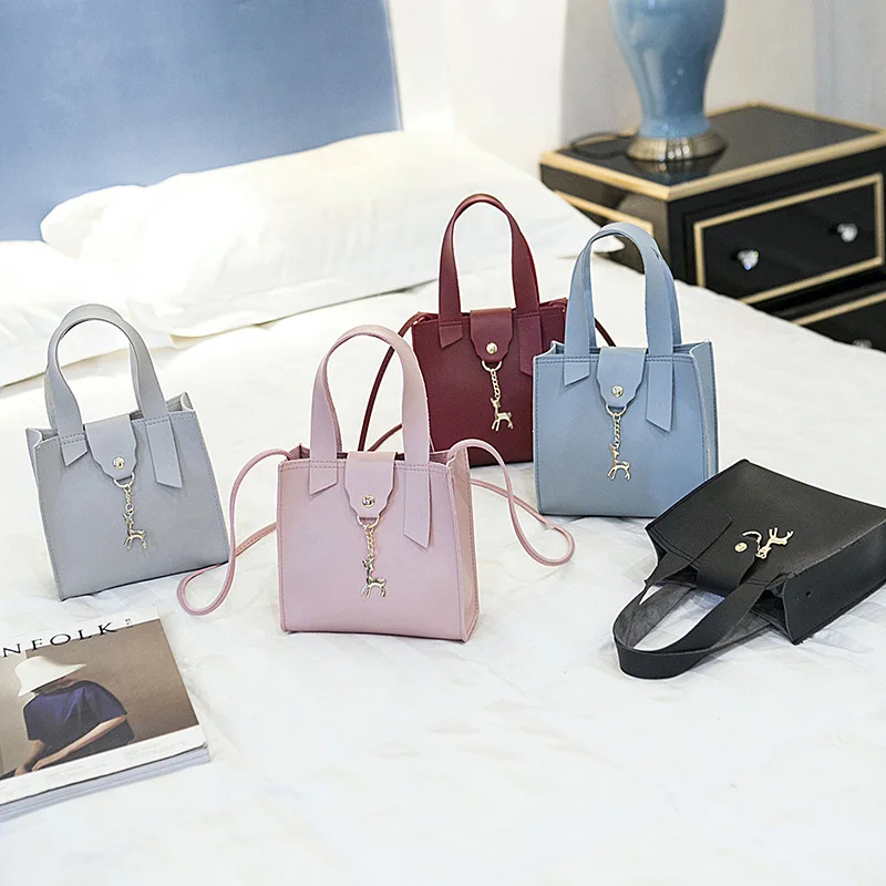 Holographic PVC Tote Bag Small Purses and Handbags Rainbow Mini Transparent Shoulder Messenger Crossbody Bags for Women 2018
Holographic PVC Tote Bag Small Purses and Handbags Rainbow Mini Transparent Shoulder Messenger Crossbody Bags for Women 2018