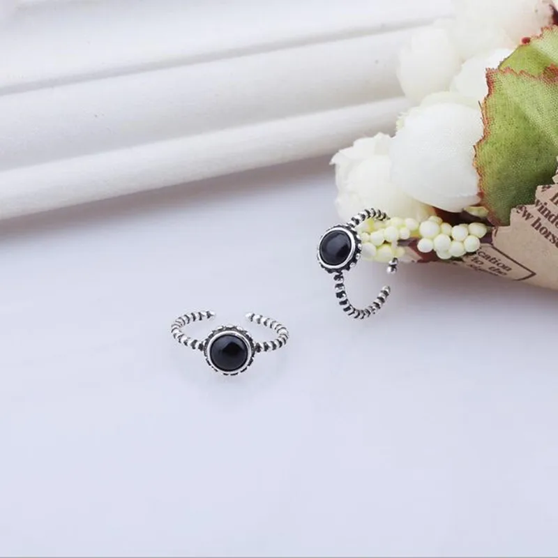Retro Silver Plated Jewelry Thai Silver Creative Twist Black Female Accessories Opening Ring R158
Retro Silver Plated Jewelry Thai Silver Creative Twist Black Female Accessories Opening Ring R158