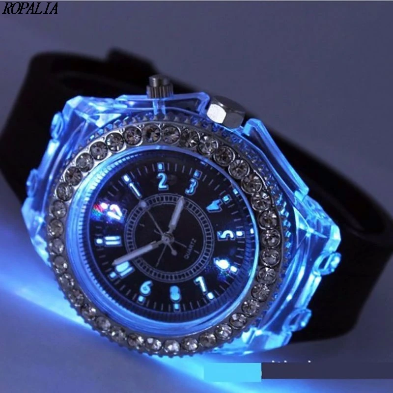 New Women Fashion Illuminate Watch Geneva LED Backlight Crystal Quartz Sport Waterproof Wristwatches
New Women Fashion Illuminate Watch Geneva LED Backlight Crystal Quartz Sport Waterproof Wristwatches