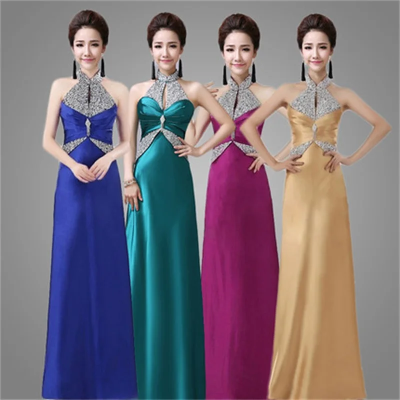 Banquet long section of the new noble elegant halter Slim Dresses female host dress performance dress winter
Banquet long section of the new noble elegant halter Slim Dresses female host dress performance dress winter