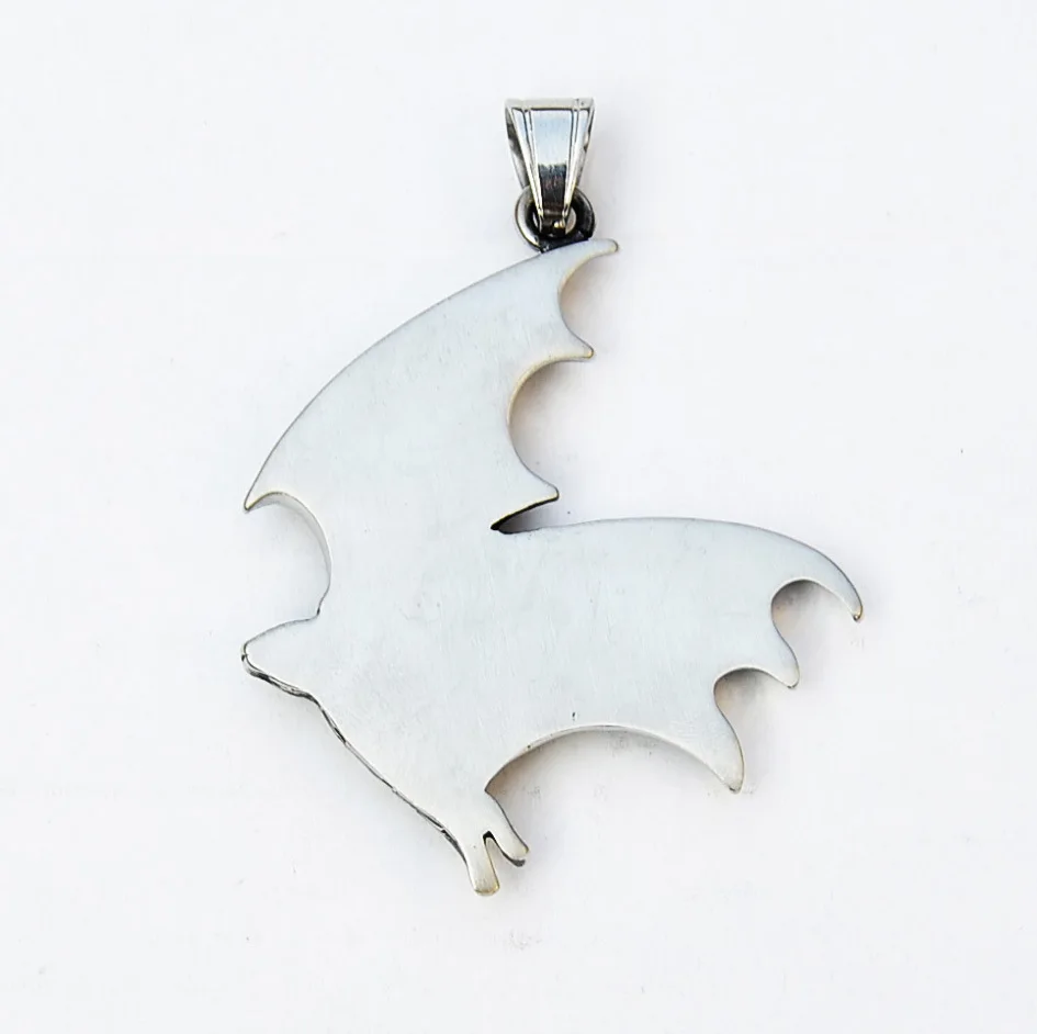 Couple Jewelry Bat Pendant Necklace Stainless Steel Big Wing Animal Necklace Halloween Friends Gift
Couple Jewelry Bat Pendant Necklace Stainless Steel Big Wing Animal Necklace Halloween Friends Gift