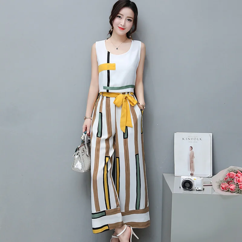 A Women Set Clothing New 2017 Summer Sleeveless Top & Wide-Legged Pants Suit Stripe Bow Casual Outfit Size S-XL Sweatshirt
A Women Set Clothing New 2017 Summer Sleeveless Top & Wide-Legged Pants Suit Stripe Bow Casual Outfit Size S-XL Sweatshirt