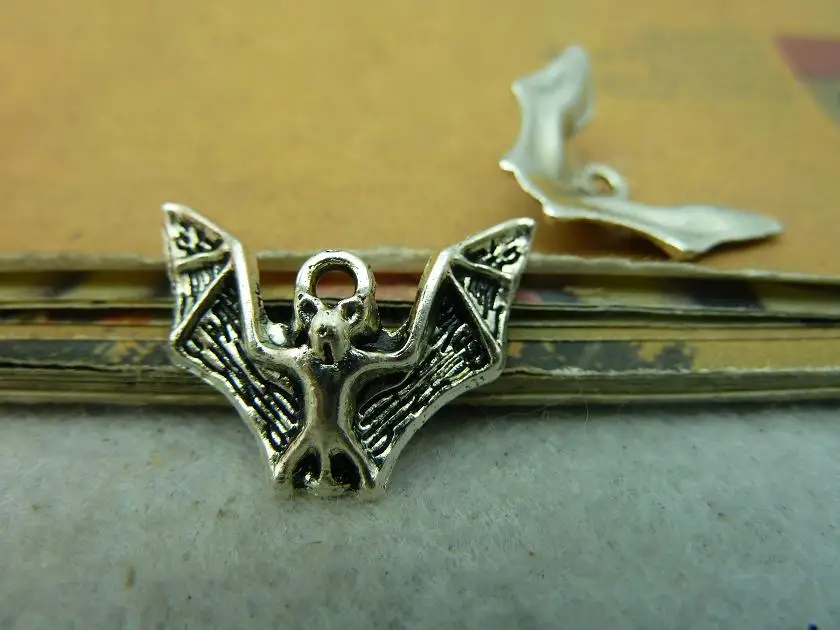 30 шт. винтажные серебряные подвески в античном стиле|charm pendant|pendants jewelry makingbat charm |