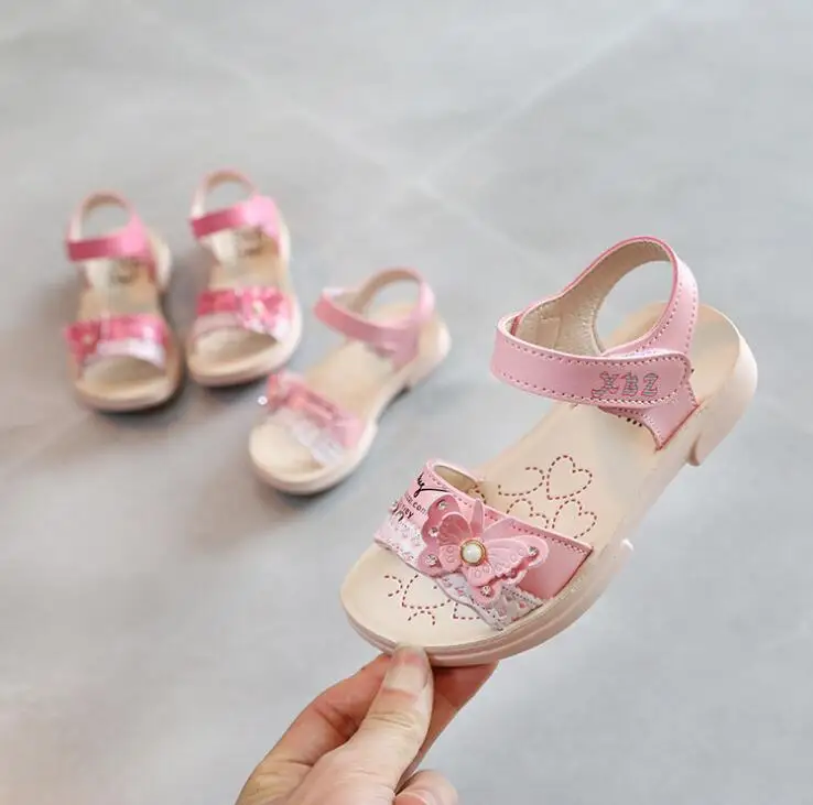 2019 summer new diamond butterfly girl sandals soft bottom Princess sandals children slip baby shoes kids beach shoes
2019 summer new diamond butterfly girl sandals soft bottom Princess sandals children slip baby shoes kids beach shoes