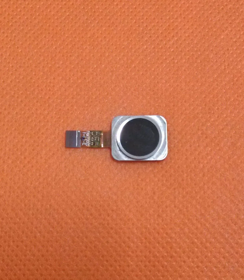 Used Original Fingerprint sensor Button For Ulefone Be Touch 2 4G LTE MTK6752 Octa Core 5.5" FHD 1920x1080 Free shipping
Used Original Fingerprint sensor Button For Ulefone Be Touch 2 4G LTE MTK6752 Octa Core 5.5" FHD 1920x1080 Free shipping