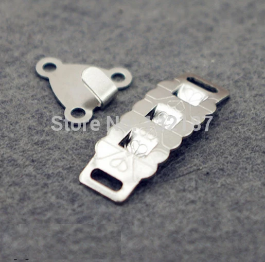 80pairs/lot metal brass hook and eye adjustable hook / eye for pants bra skirts silver nickle color free shipping HE-011
80pairs/lot metal brass hook and eye adjustable hook / eye for pants bra skirts silver nickle color free shipping HE-011
