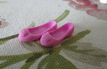 different styles for choose Casual High heel shoes Flat shoes for your barbie Doll Fashion Cute Newest BBI00392
different styles for choose Casual High heel shoes Flat shoes for your barbie Doll Fashion Cute Newest BBI00392