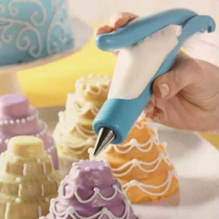 Cake Tools Painting Pen Decorating Squeeze Kit Cake Icing Biscuit Decoration Syringe Chocolate Making
Cake Tools Painting Pen Decorating Squeeze Kit Cake Icing Biscuit Decoration Syringe Chocolate Making
