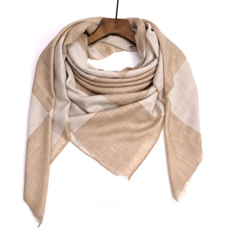 new fashion lambs wool goat cashmere blend women classical plaid square scarfs shawl pashmina 135x135cm small tassel
new fashion lambs wool goat cashmere blend women classical plaid square scarfs shawl pashmina 135x135cm small tassel