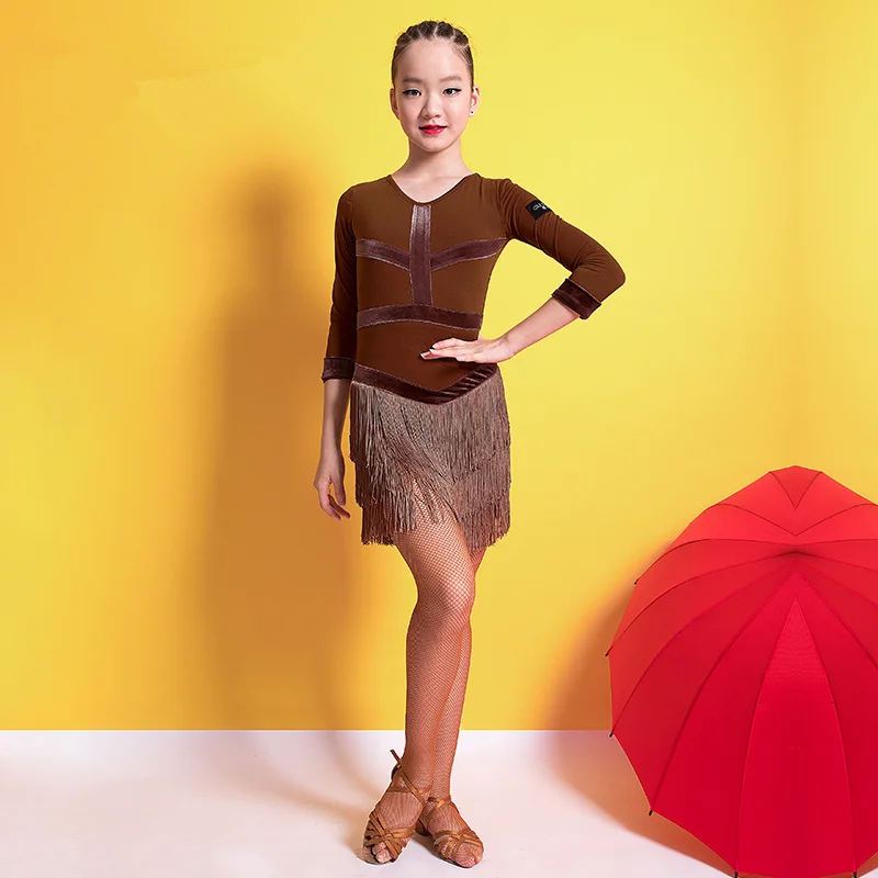new tassel Latino girl fringe dress children's professional Latin dance competition Velvet long sleeve dresses
new tassel Latino girl fringe dress children's professional Latin dance competition Velvet long sleeve dresses