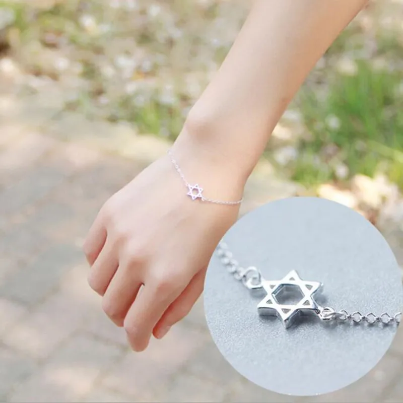 Popular High-quality New Fashion Silver Plated Jewelry Classic Simple Hexagram Star Female Anti-allergic Bracelet SB20
Popular High-quality New Fashion Silver Plated Jewelry Classic Simple Hexagram Star Female Anti-allergic Bracelet SB20