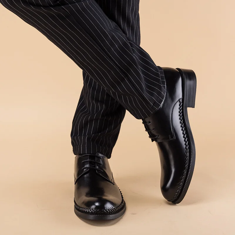suit men's real leather shoes cowhide Flats High Quality Men,Lace-Up Business Men Shoes,Men Dress Shoes spring autumn summer
suit men's real leather shoes cowhide Flats High Quality Men,Lace-Up Business Men Shoes,Men Dress Shoes spring autumn summer